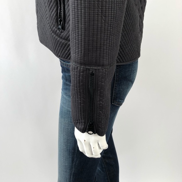 TART COLLECTION Hooded Puffer Jacket turns into a Vest - Picture 8 of 8